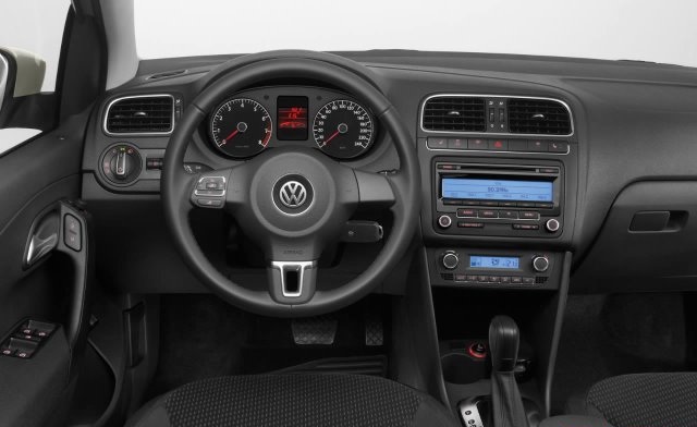 polo sedan 2011 preço