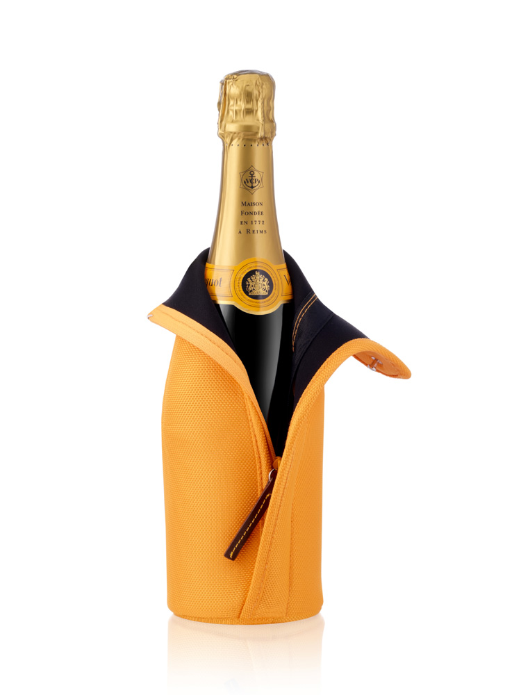 [Ice+Jacket+Veuve+Clicquot+1.jpg]