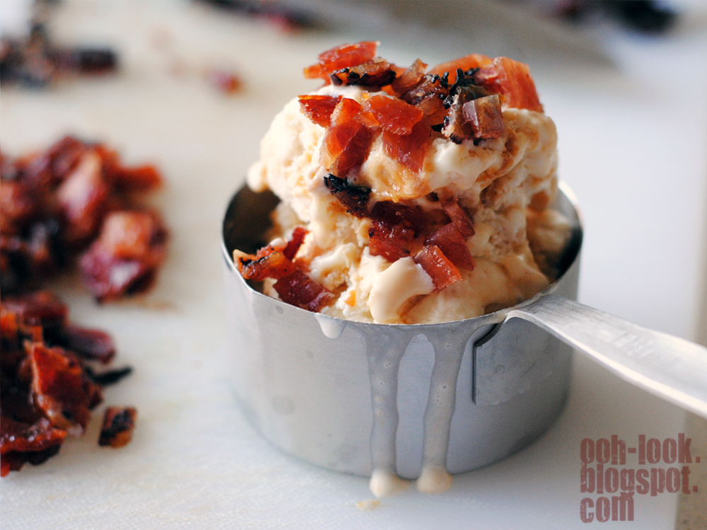 Ooh, Look... Candied Bacon with Ice Cream plus a Giveaway