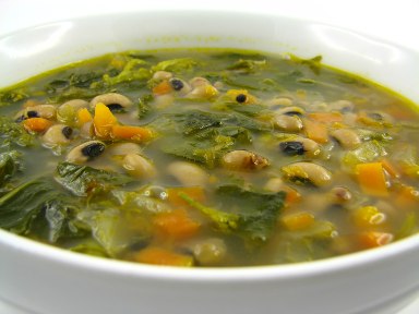 [sopa_de_feijao_frade_com_grelos_1.jpg]