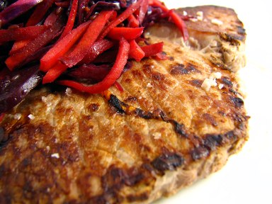 [bife_com_salada_couve_roxa_e_beterraba_3.jpg]