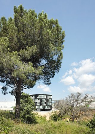 [1675772411_oficinas-rubi01[1].jpg]