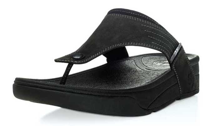driving in fitflops
