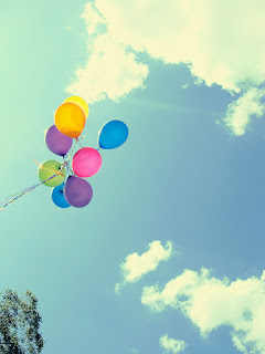 This Little Blog of Mine....: {Balloon Parade}