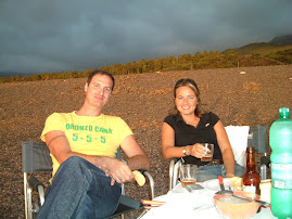 Cena in spiaggia con i nostri piccioncini agosto 2006