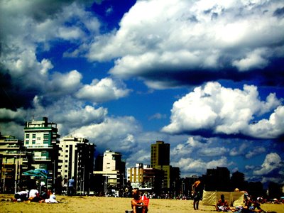Nubes pintadas.Playa de Gandía.