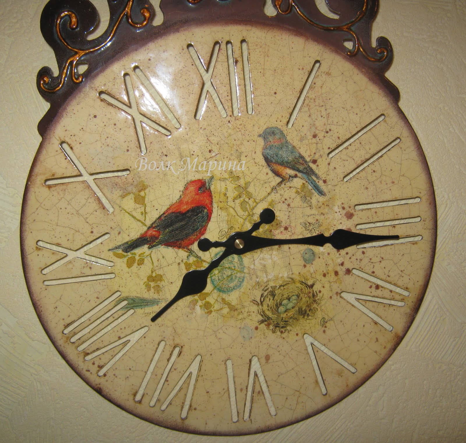 Часы пение птиц. Часы красками.