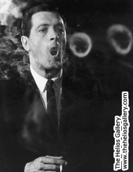 [0583+[Rock+Hudson]+SMOKING+PORTRAIT_(c)_Leo_Fuchs_Photography_(www.leofuchs.com)wtmk.jpg]