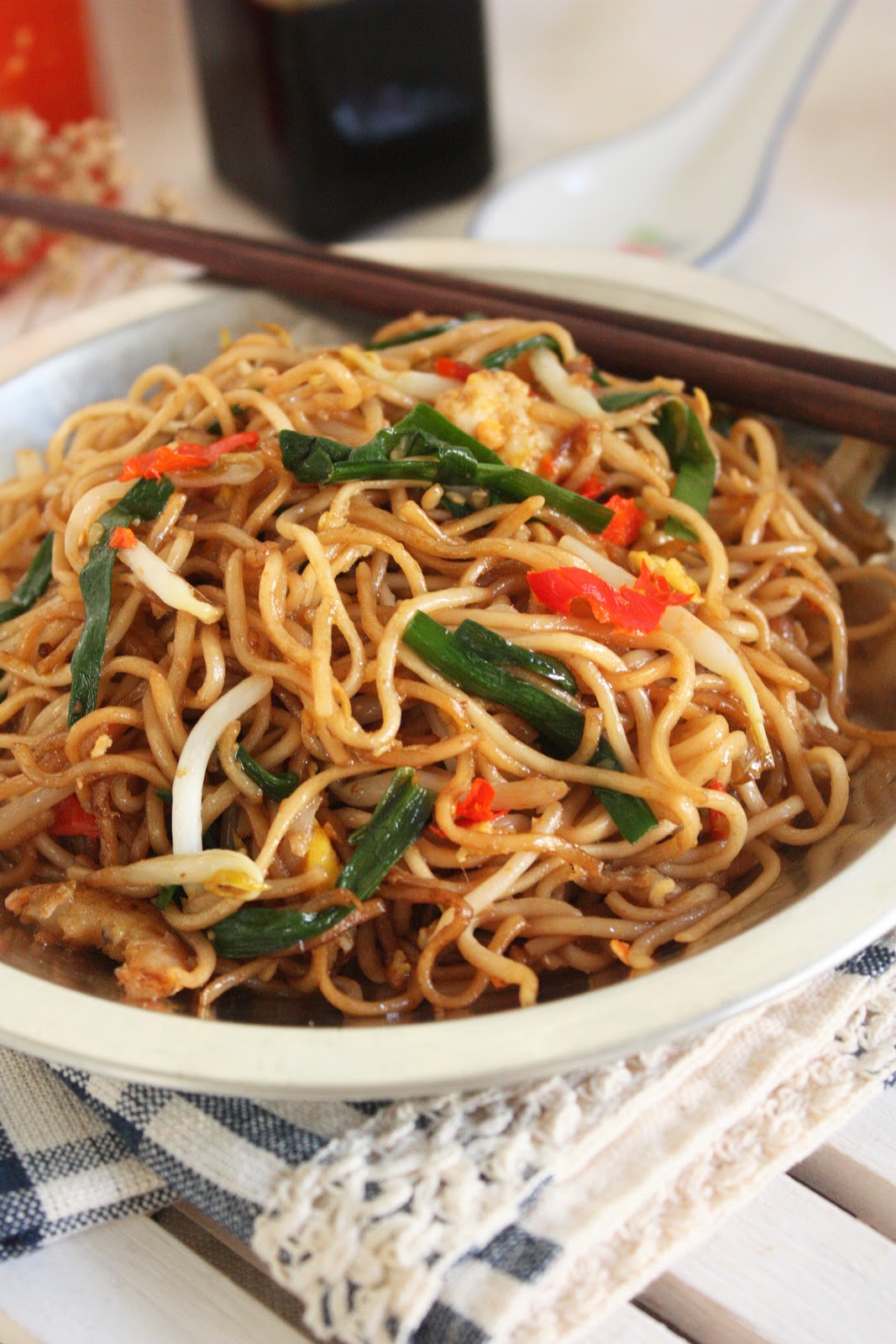 Cherry on a Cake QUICK BREAKFAST NOODLES