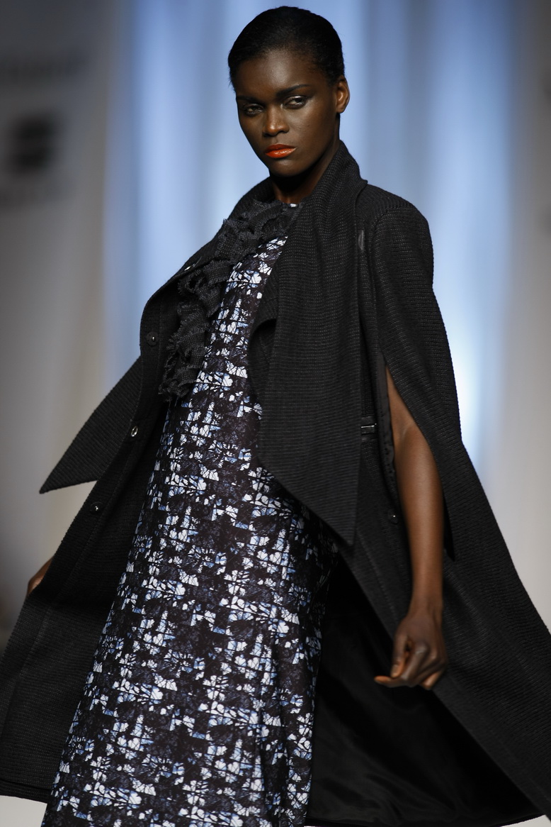 [MLX32PPedro111.JPG]