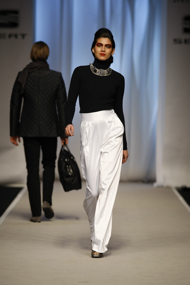 [MLX32MVieira138.JPG]