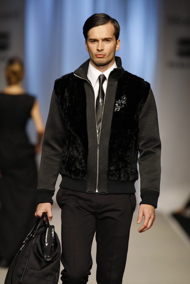 [MLX32MVieira272.JPG]