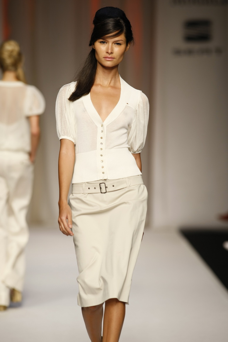 [MLX32CascaisModa029.JPG]