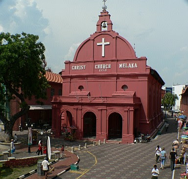 KASIH ANUGERAH ALLAH: Sejarah dan Pengaruh Kepercayaan Katolik