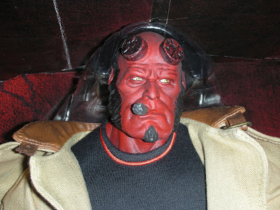 hellboy mezco 18 inch