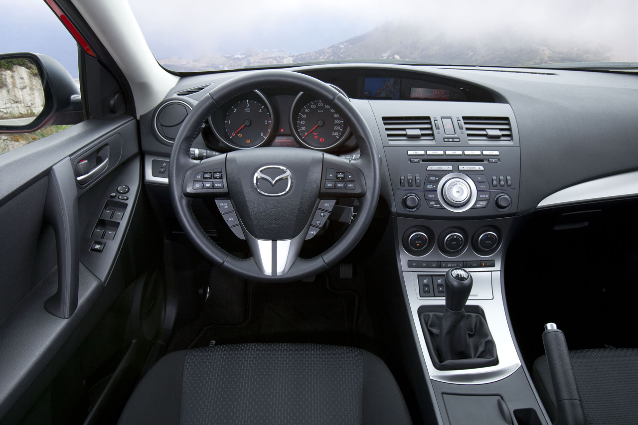 NEWS MOTO nowości motoryzacyjne Mazda3 1.6 Diesel 2010
