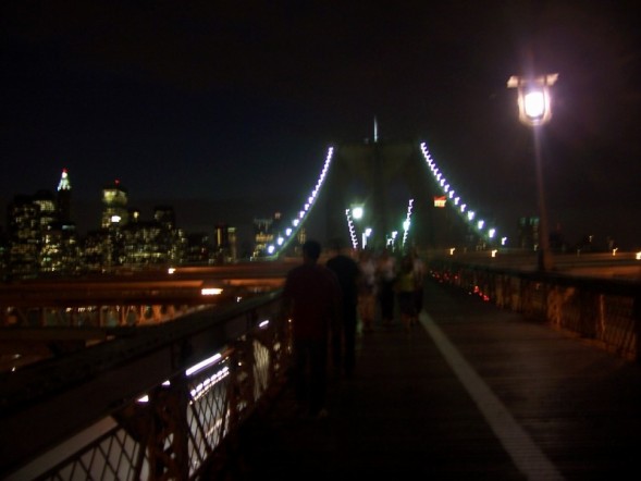 Walking over the Brooklyn Bridge