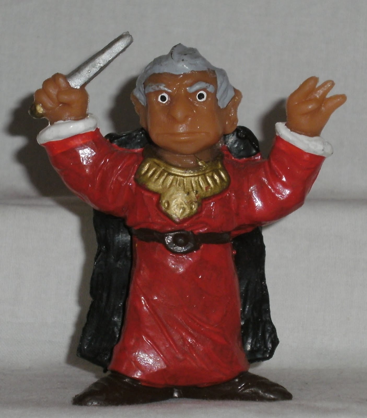 [REY+GROC+(LOS+AURONES).JPG]