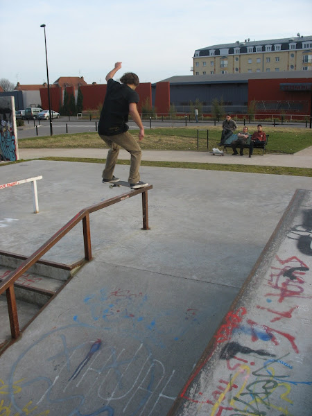 Giû Over TailSlide Valenciennes