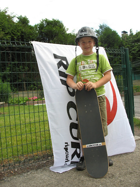 Par une belle journée d'été à l'école de St Vaast le 9 Juillet 2009 (Plaine de Jeux)