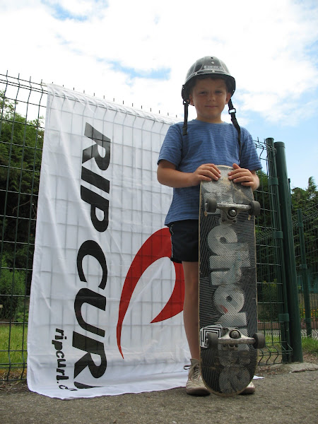 Par une belle journée d'été à l'école de St Vaast le 9 Juillet 2009 (Plaine de Jeux)