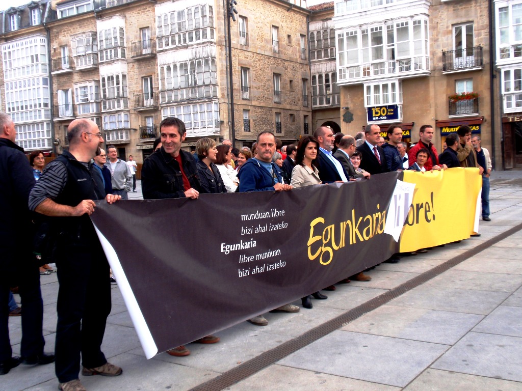 [Egunkaria+552a.JPG]