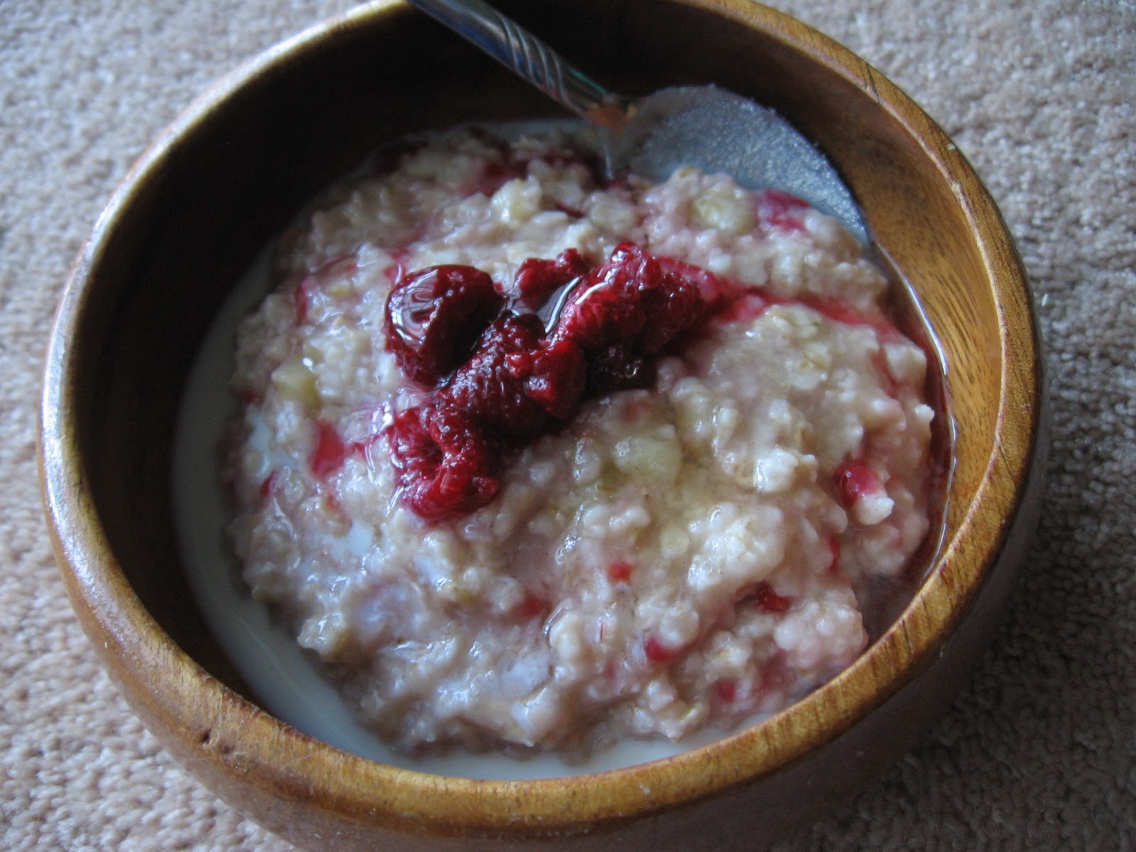 cinnamon vanilla dreams Porridge and raisin french toast with