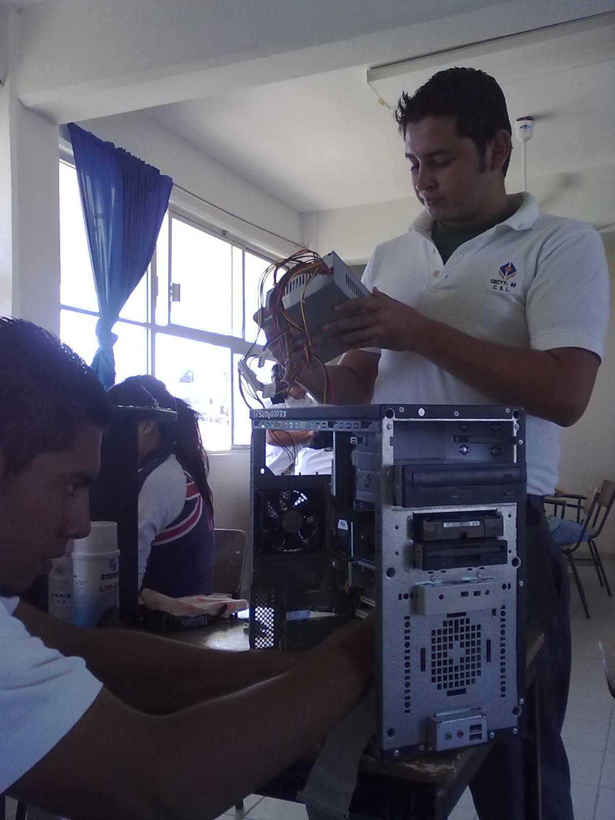 mantenimiento: REPORTE DE LIMPIEZA DEL GABINETE