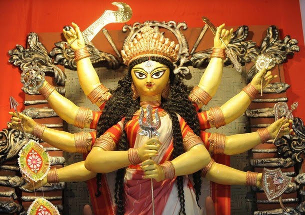 [A+traditionally+build+Durga+idol+in+Kolkata]