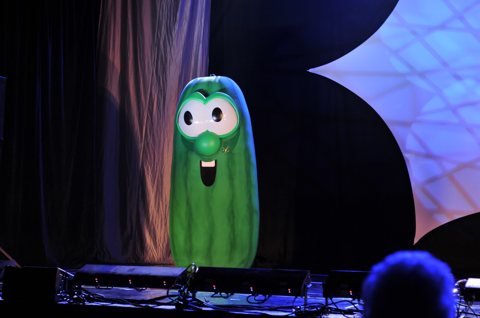TLC Photography VeggieTales LIVE on Stage!!!