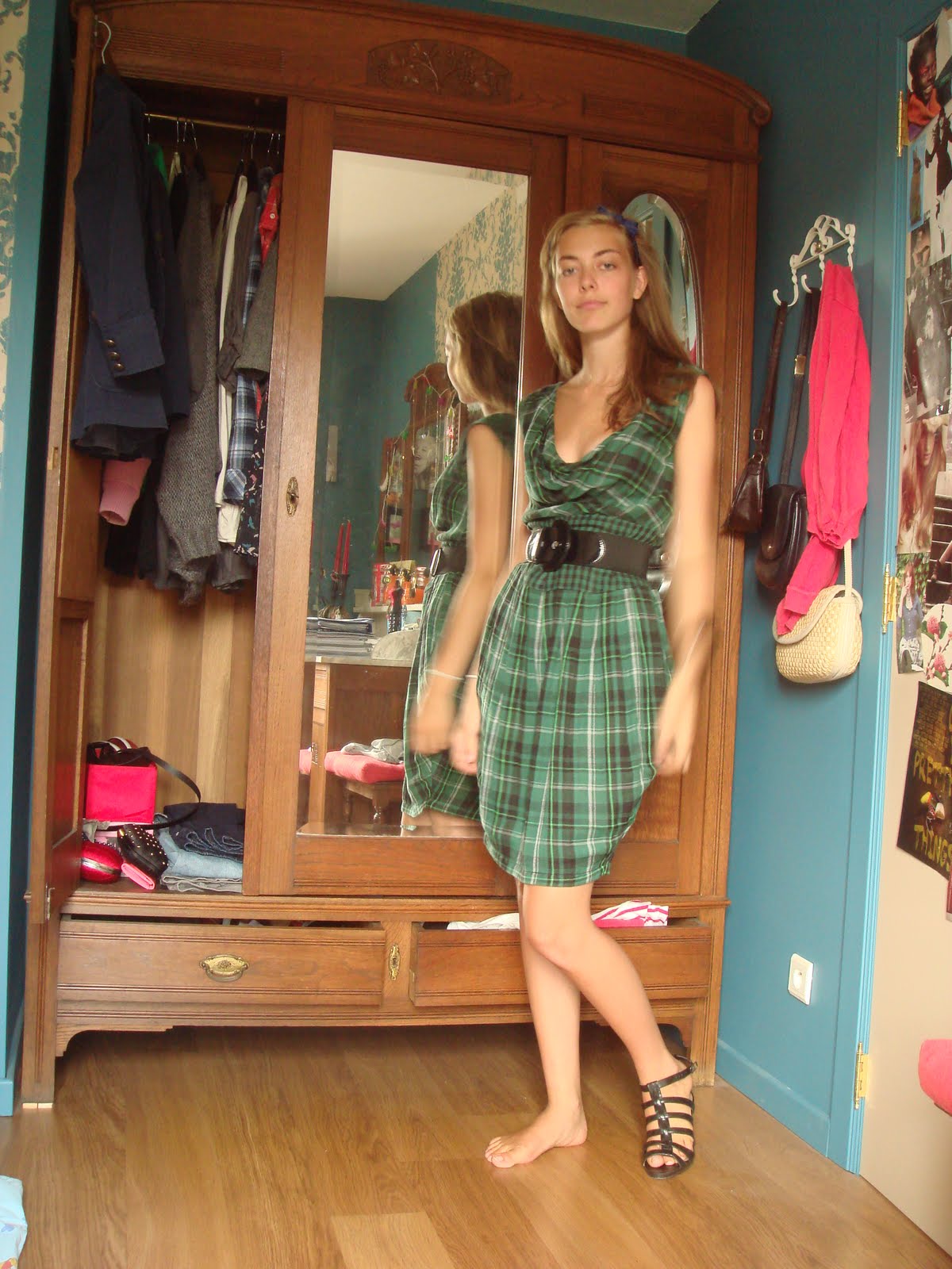 Two Wonder Girls Refound dress