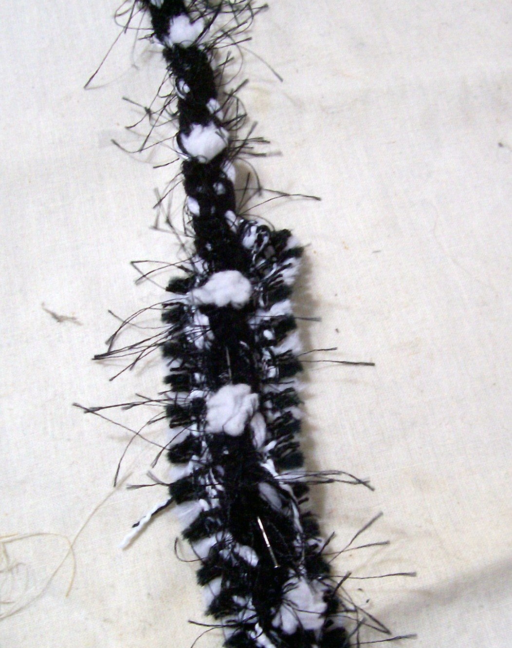 BARRIENTOS COUTURE MAKING A CHANEL SUIT TRIM