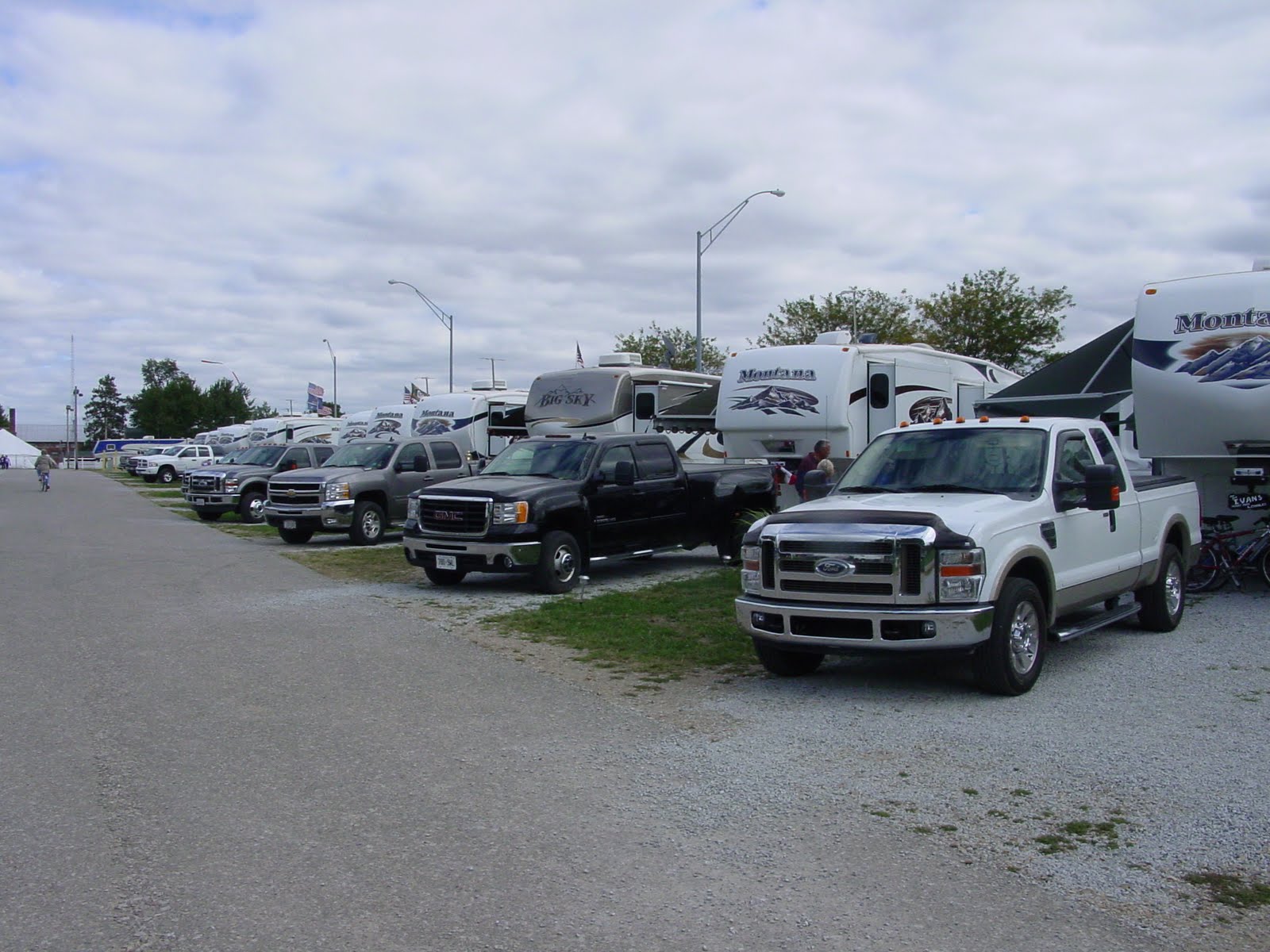 Jim and Carol's Travels MOC Fall Rally Campground