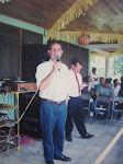 Alcalde Oscar Berger ( 1991 - 1999 ) inaura agua potable 1993