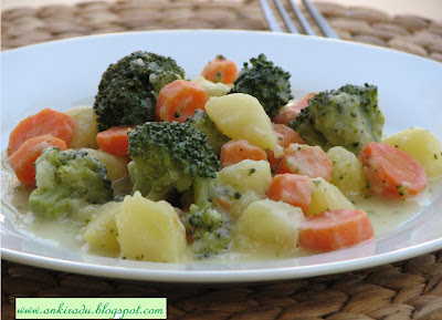 Mancarica de broccoli, cartofi si morcovi