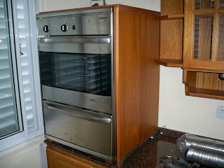 Deco Muebles: amoblamiento de cocina en roble