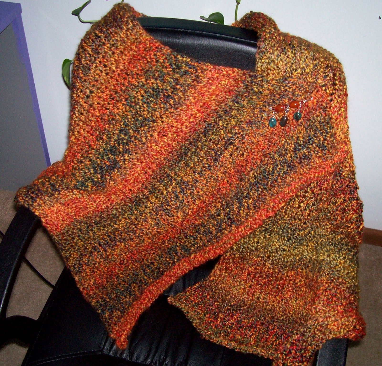 Craftopotamus Shawl & Brooch