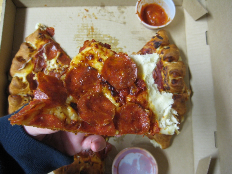 Review Pizza Hut Cheesy Bites Pizza