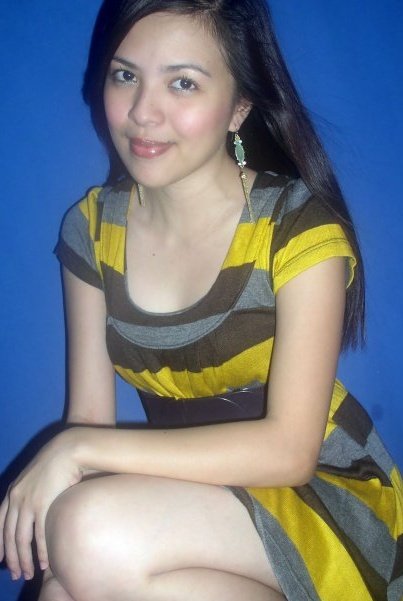 Mini Fame Cute Pinay Maude Pic 2