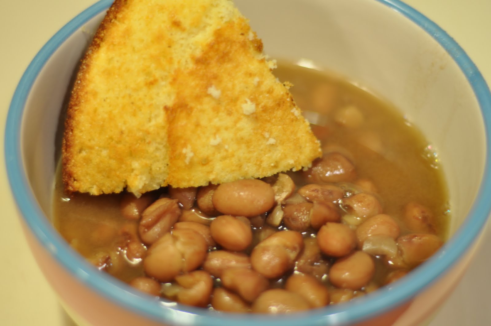 This mommy cooks beans and cornbread