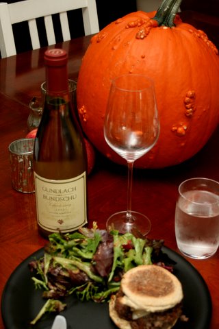 [gundlach+dinner.JPG]