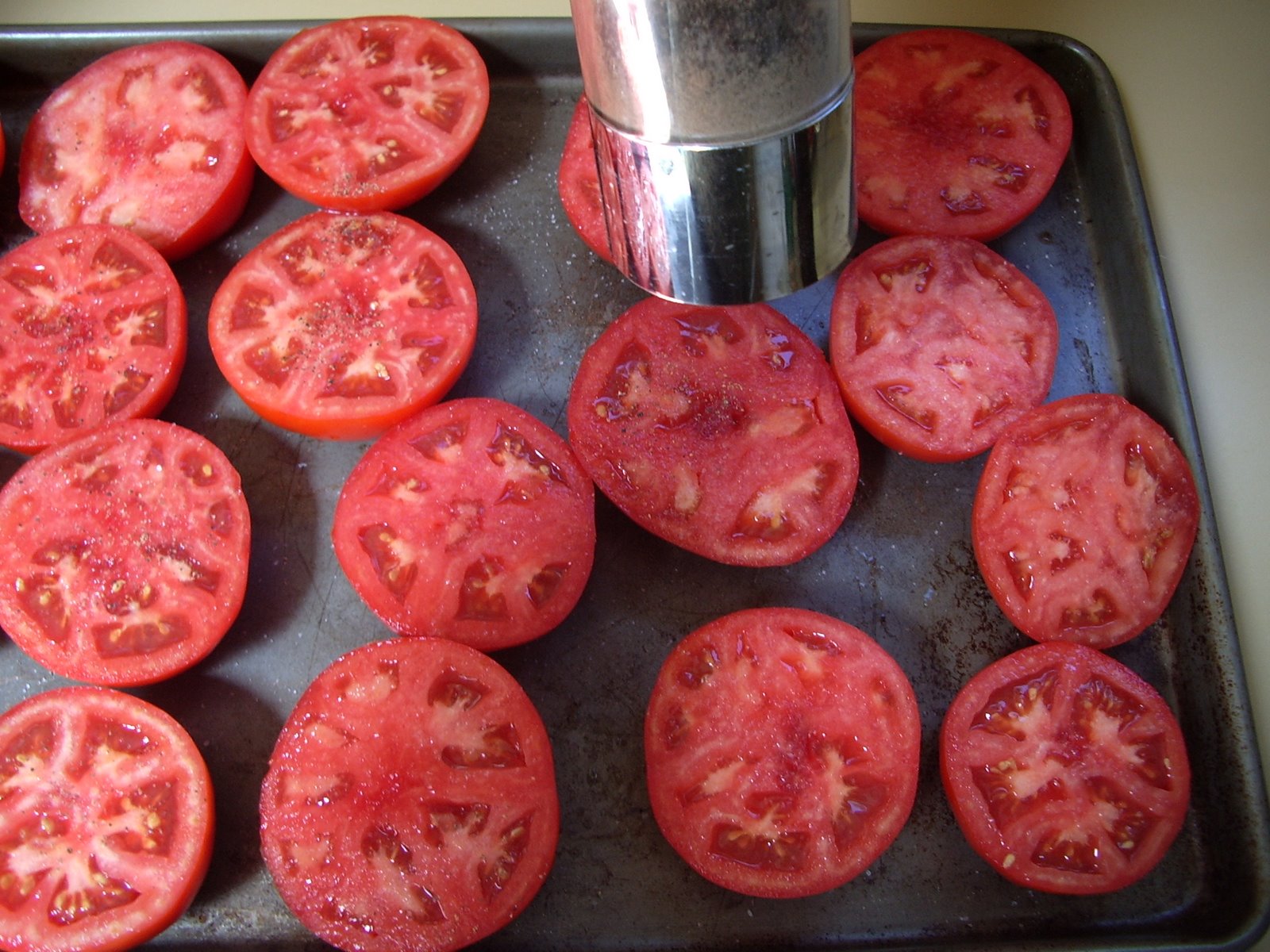[slow+roasted+tomatoes+081.JPG]