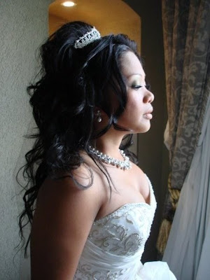 Curly Long Hair Wedding Styles. Bridal Hairstyles - long curly