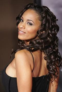 Long Curls With Bangs, Long Hairstyle 2011, Hairstyle 2011, New Long Hairstyle 2011, Celebrity Long Hairstyles 2034