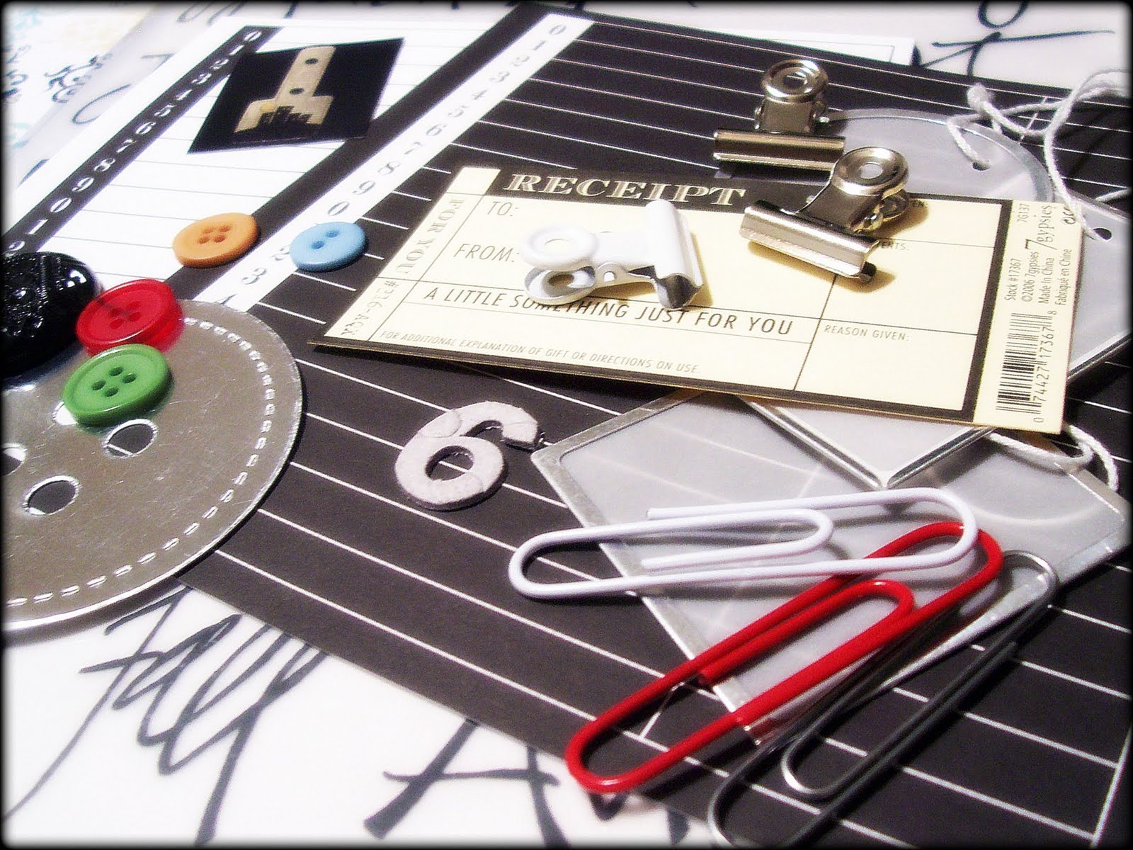 [Busy+Fashionista+Blog+Candy+3.jpg]