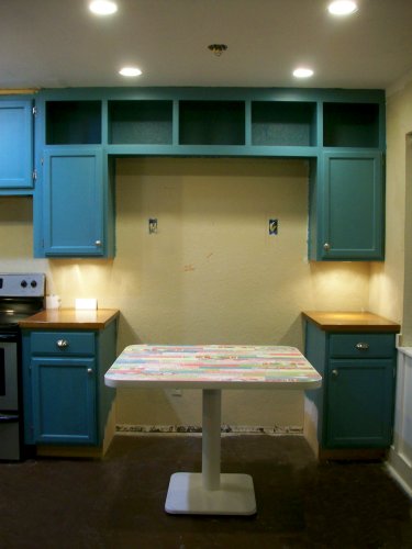 [condo--eating+area+1-10-10.jpg]