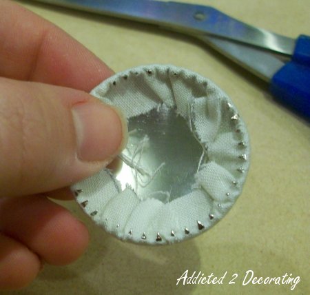 [fabric+covered+button+magnets+7.jpg]