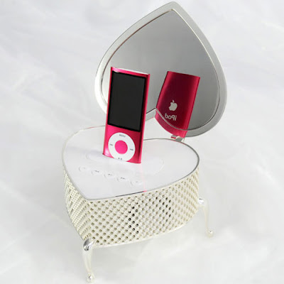 iheart dock st valentin iphone ipod  - iHeart: Dock St-Valentin iPhone iPod -