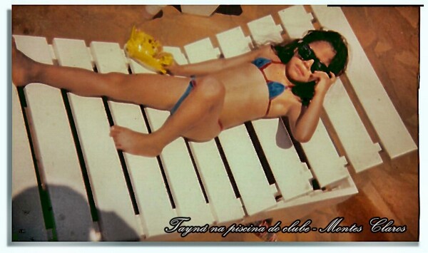 DESCANSO NA PISCINA
