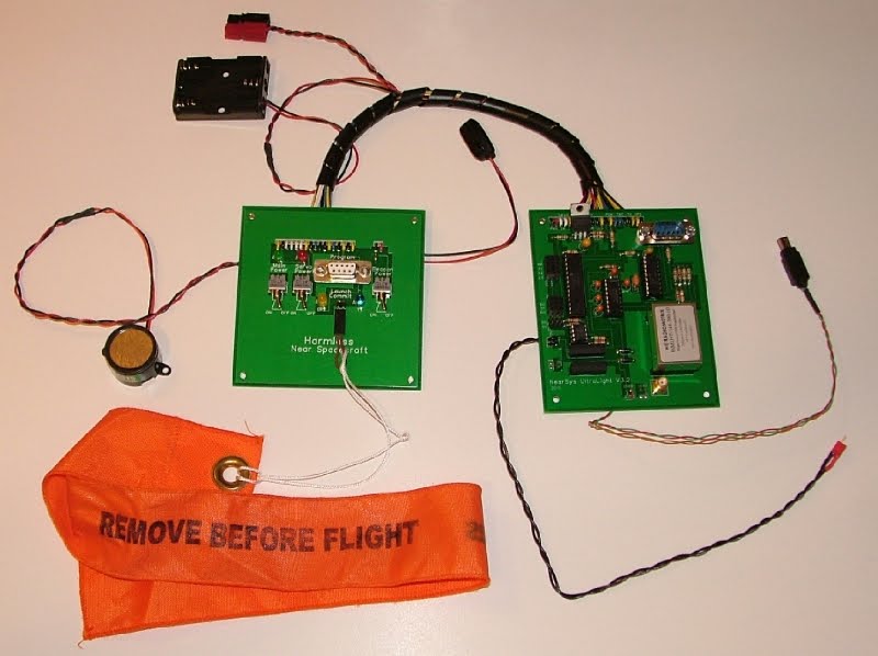 Starlight Flight Computer Astronomy, Near Space, and Robotics: NearSys UltraLight Flight Computer